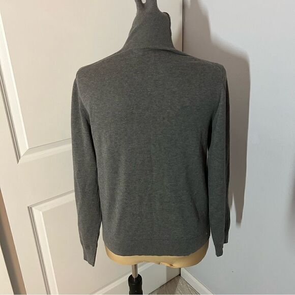 Guess Gray Long Sleeve Turtleneck Shirt - Picture 5 of 7